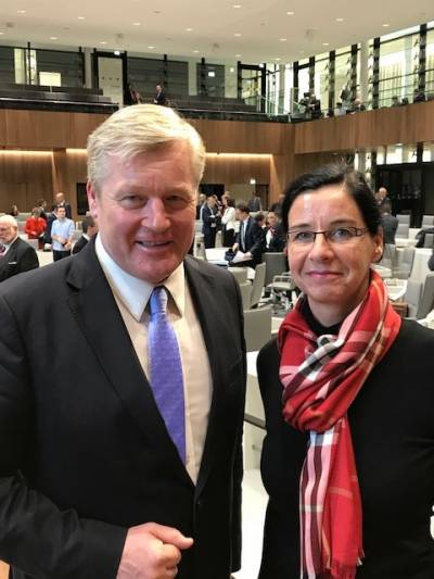 Wahl der neuen Landesregierung - Vize-MP und Wirtschaftsminister Dr. Bernd Althusmann und Veronika Koch.